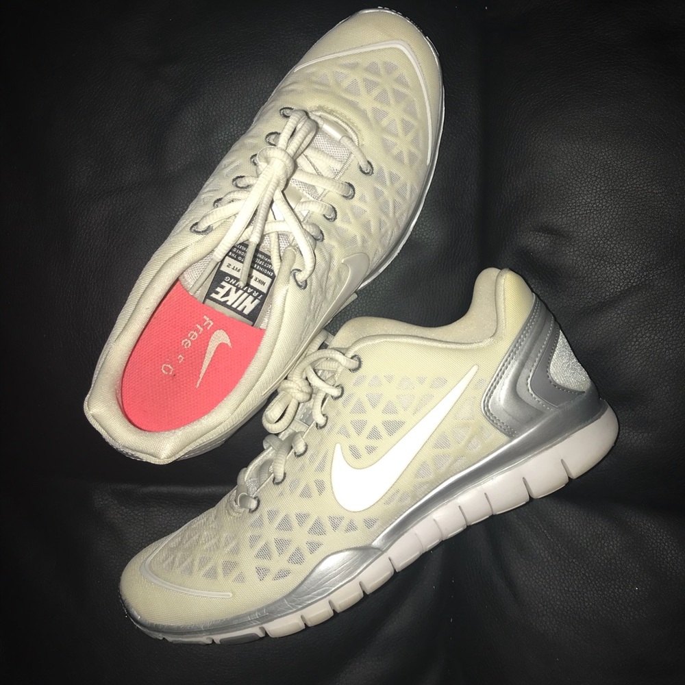 Women’s Nike Free Flyknit+